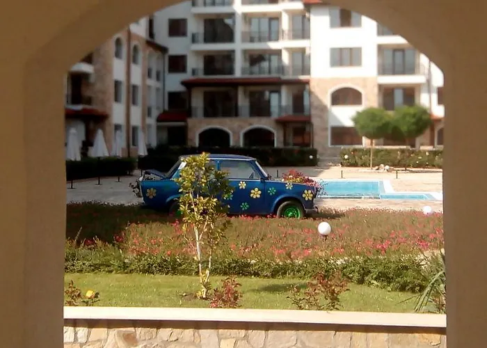 B44 Apollon Complex Ravda