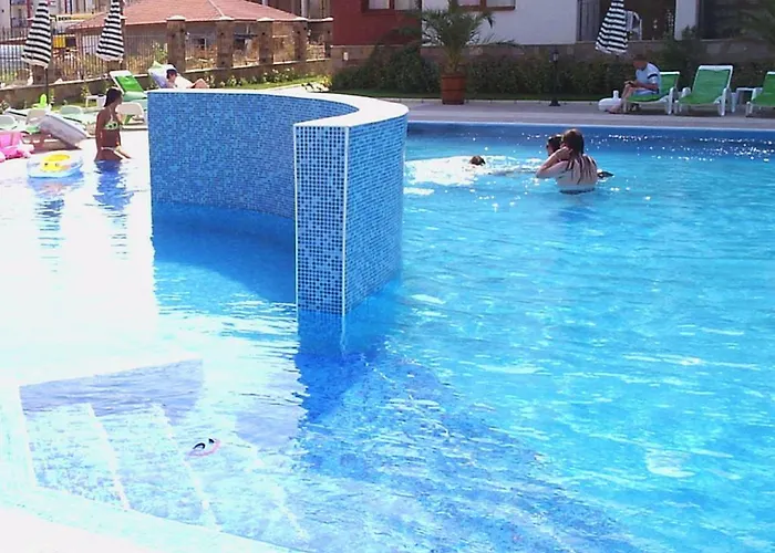 B44 Apollon Complex Apartamento